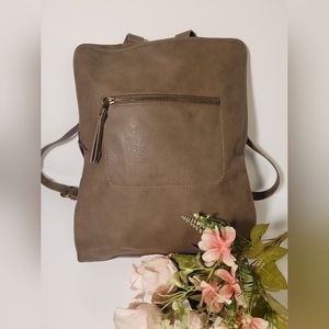 Universal thread backpack